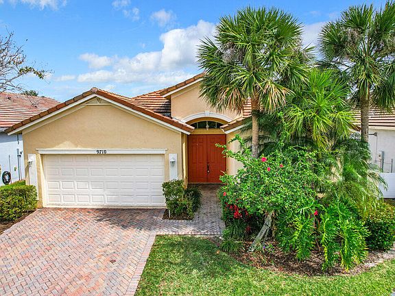 2nd image of 9710 SW Lindale Trace Boulevard