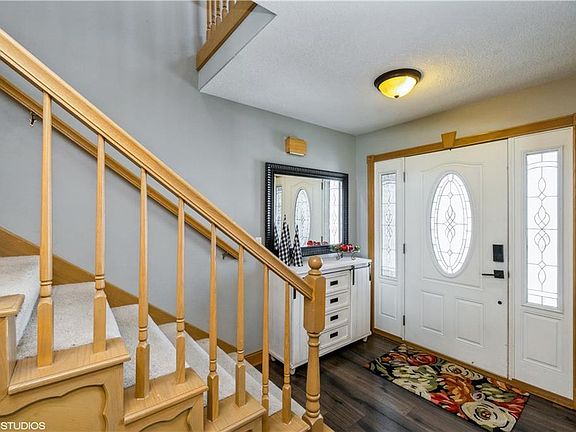 2nd image of 2050 SE Florence Dr