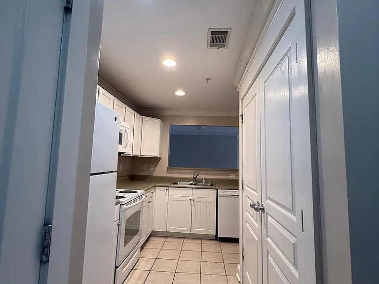 3704 Spruce Ridge Way #2024 — Photo 15