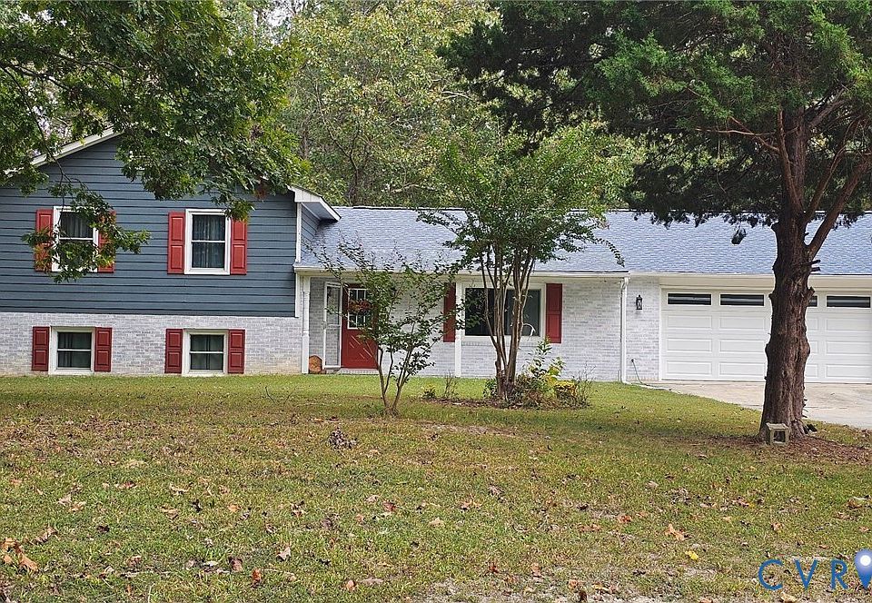 1st image of 17525 Katie Ln