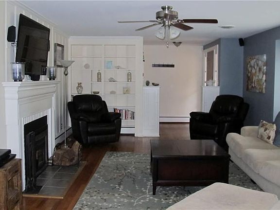 5th image of 1426 Westover Gardens Blvd
