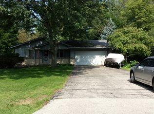 499 E Welsh Rd, Wales, WI 53183