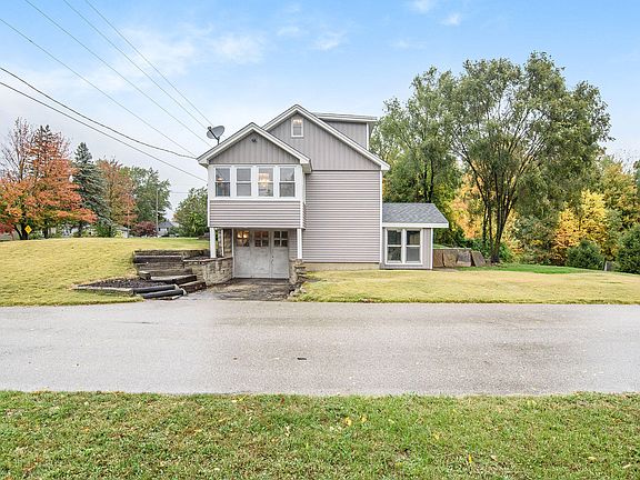 5th image of 85 N 160th Ave