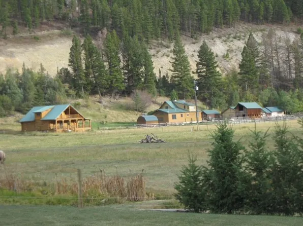 8 Cherry Ln, Philipsburg, MT 59858