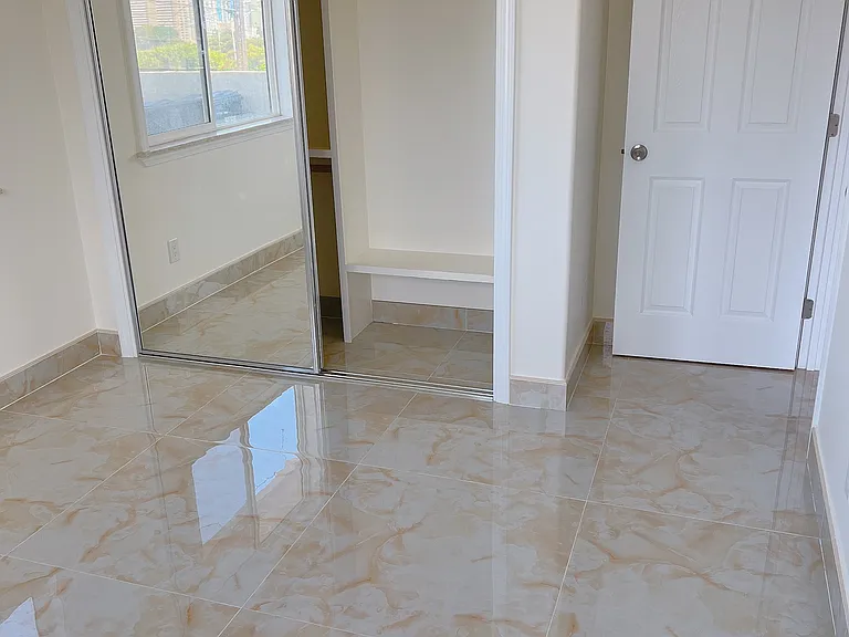 3233 Harding Ave #2 — Photo 4