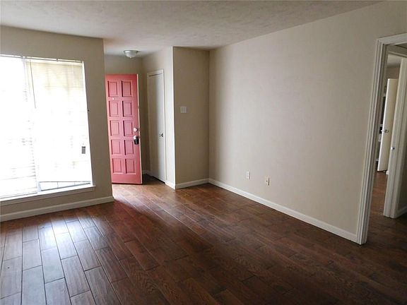 4th image of 1515 Britainway Ln