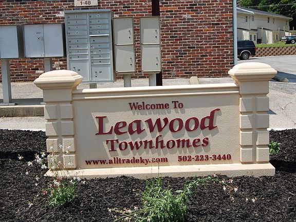2nd image of 800 Leawood Dr APT 2