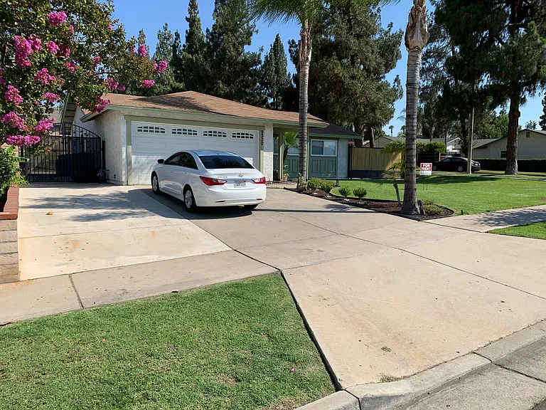 9330 Aegean Dr — Photo 12