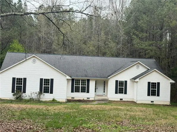 105 Popham Rd, Taylorsville, GA 30178