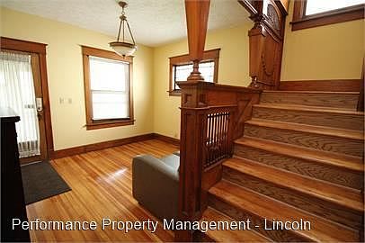 3rd image of 1005 G St #1