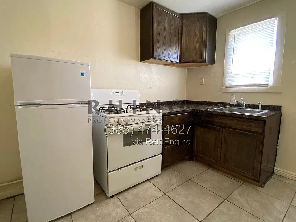 2440 B Ave #2