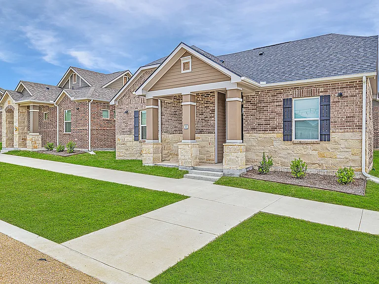 VLux Stoneridge — Photo 66
