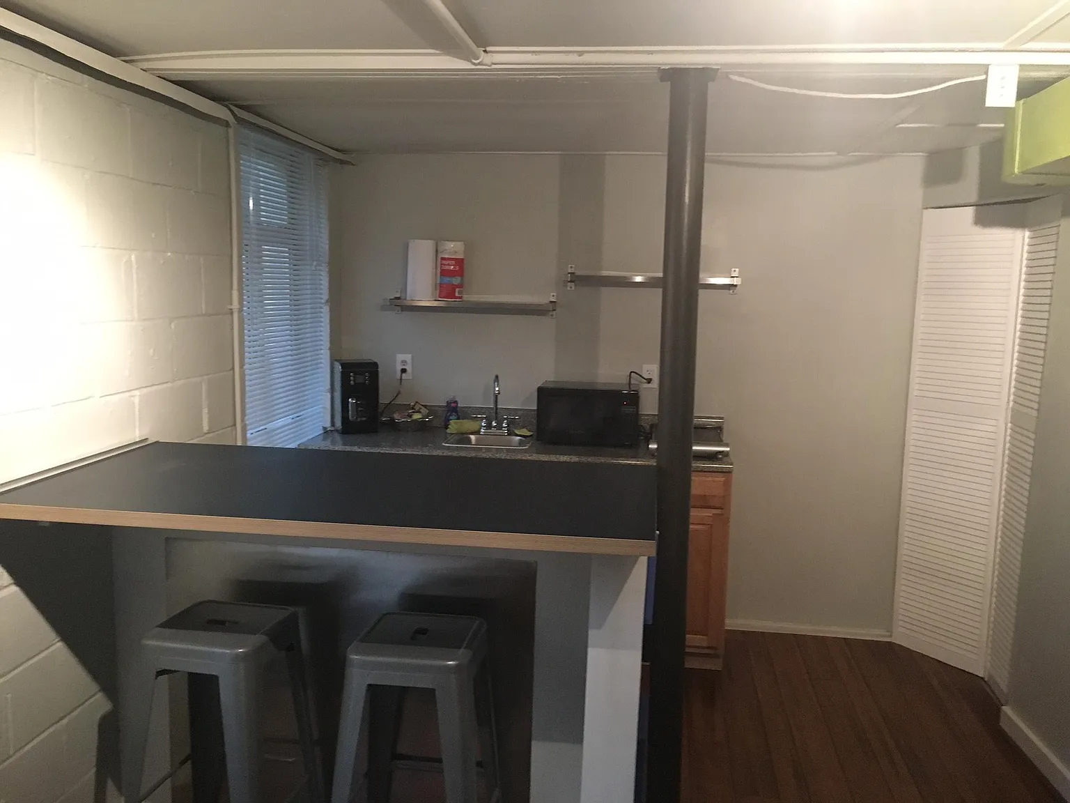 1 bed, 700 sqft, $900 — Photo 4