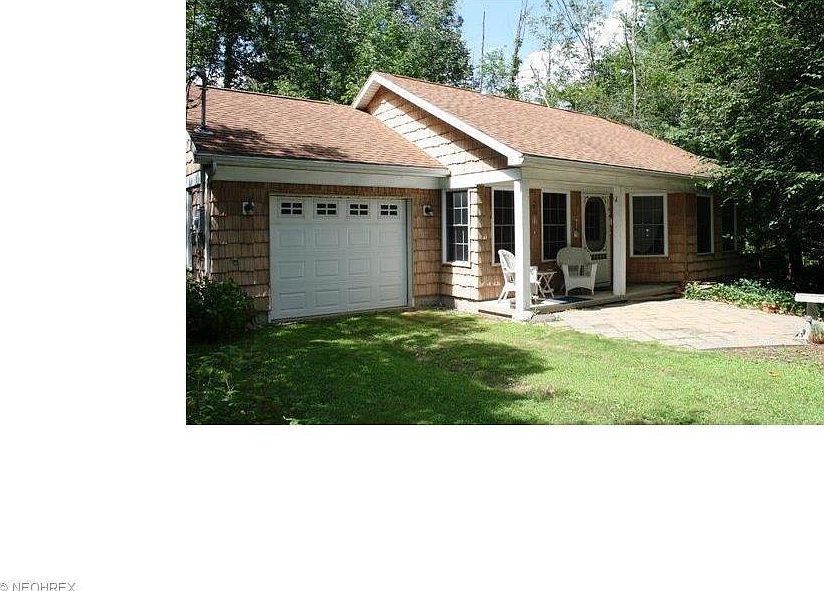 1st image of 1300 Laurel Dr