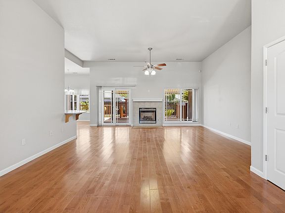 5th image of 1245 David Dr