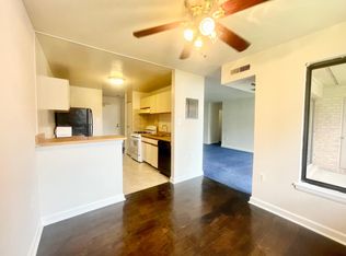 2842 Dover Ln APT 302, Falls Church, VA 22042
