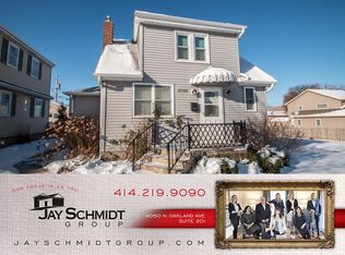 3703 S 33rd St, Greenfield, WI 53221
