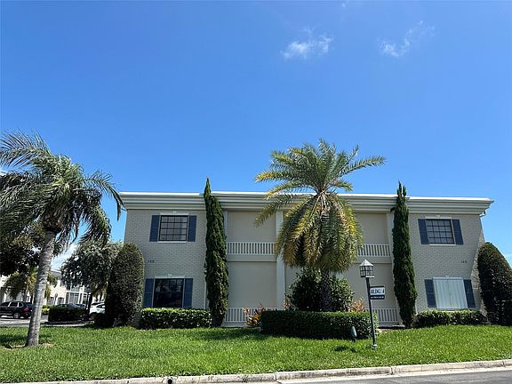 2nd image of 140 Cypress Club Drive #401