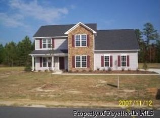 6633 Hillbrook Rd, Hope Mills, NC 28348