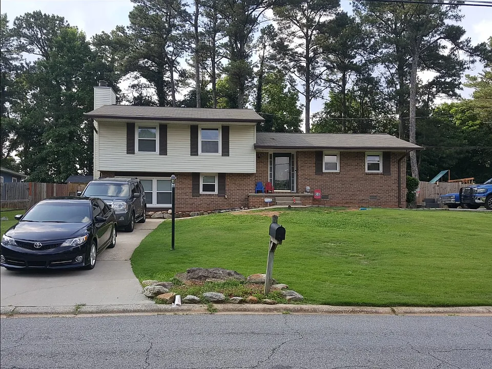 1754 Jennings Way
