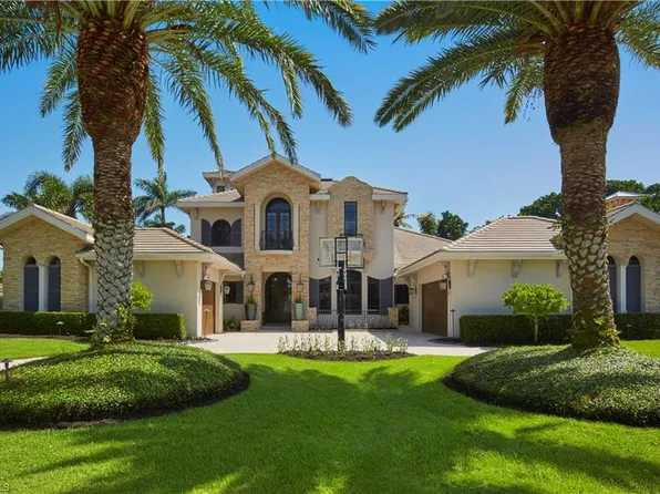 760 Starboard DR, NAPLES, FL 34103