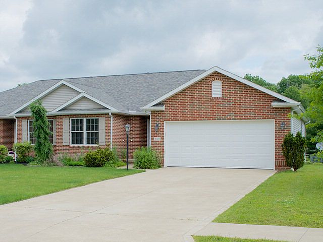 1st image of 969 Red Oak Trl