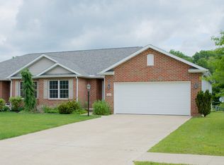 969 Red Oak Trl, Mansfield, OH 44904
