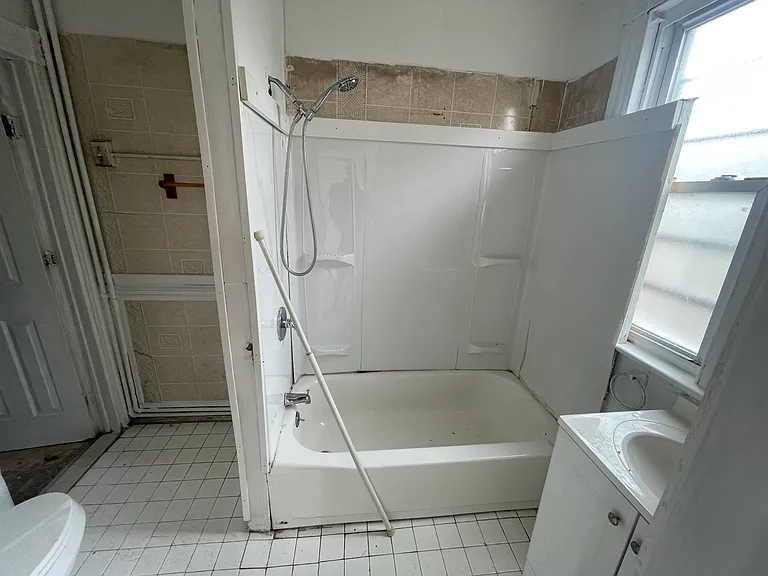 41 Rose St #3 — Photo 5