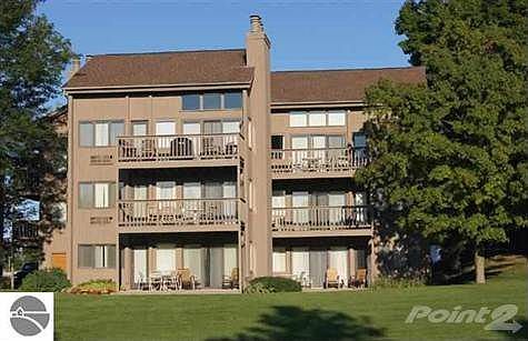 1st image of 5561 Golfview Ct