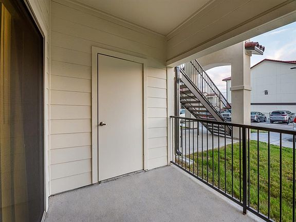 5th image of 9019 N Lake Creek Pkwy #7108