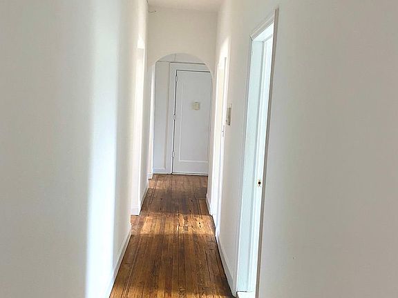 3rd image of 395 Fort Washington Ave APT 61