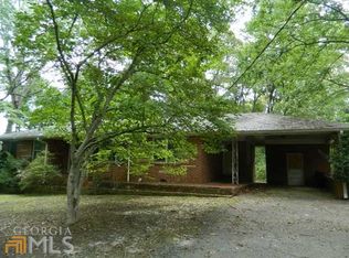 1291 Kelton Dr, Stone mountain, GA 30083