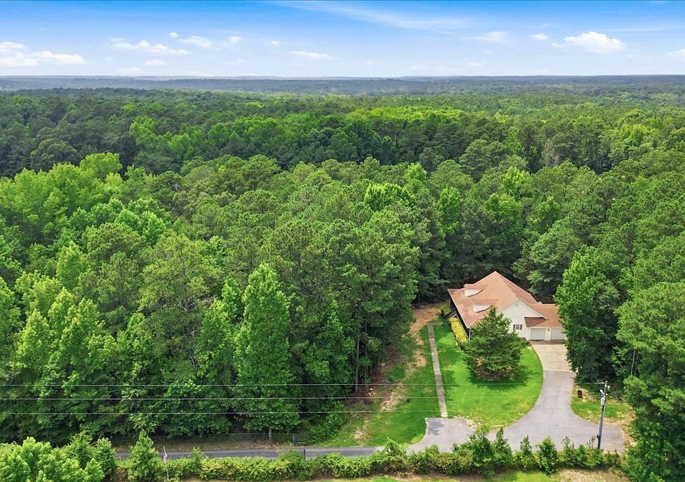 1st image of 312 Henderson Mill Rd