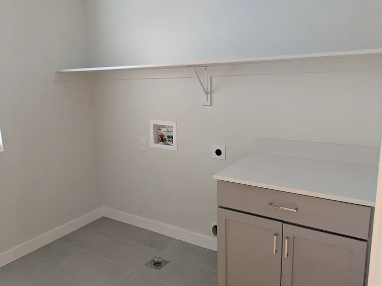 801 W Ridgeline Dr — Photo 11