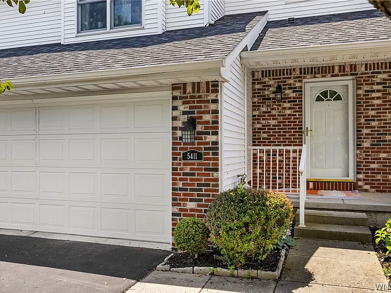 5411 Village Station Cir — Photo 3