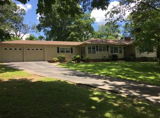 403 Cherokee Dr, Trussville, AL 35173