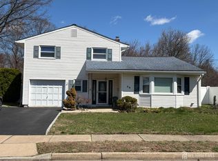 38 Karen Pl, Edison, NJ 08817