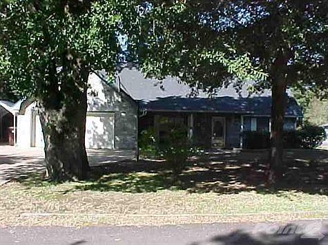 1st image of 375 Walnut Hill Dr