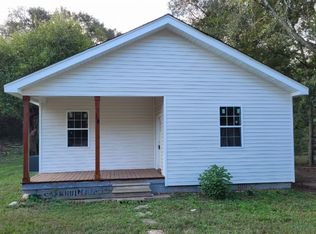 18 Ames St, Seneca, SC 29678