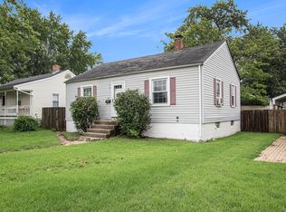 135 N Wiggs St, Griffith, IN 46319