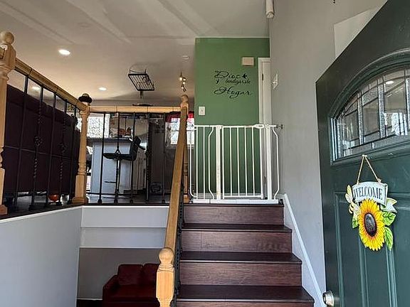 3rd image of 14358 Shaw Ct