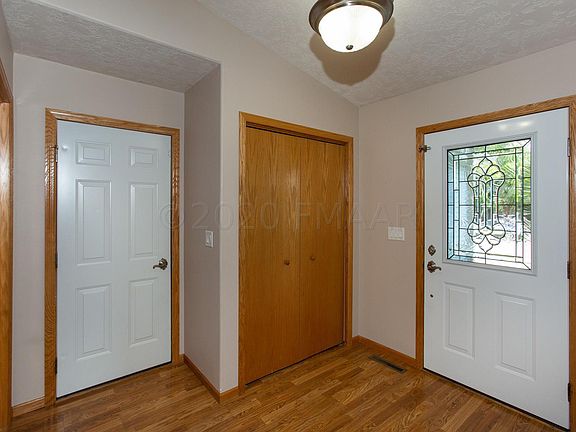 5th image of 2611 Country Club Pkwy