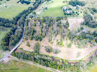 70 McVeigh Rd, Arnaudville, LA 70512