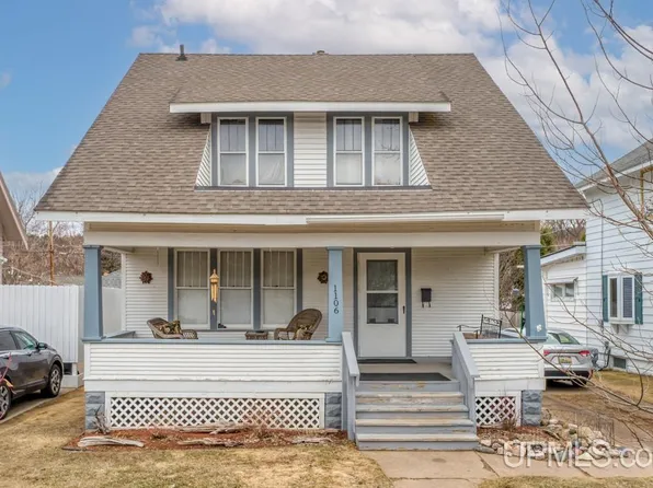 1106 W A St, Iron Mountain, MI 49801