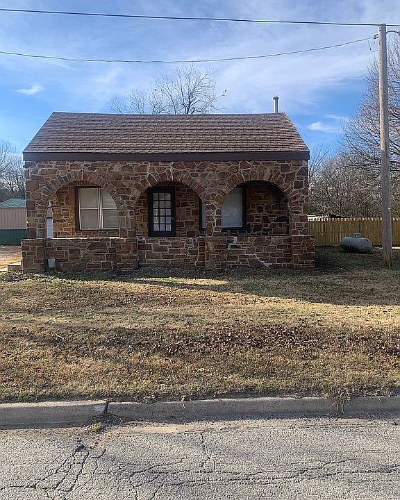1st image of 7216 N Peoria Ave
