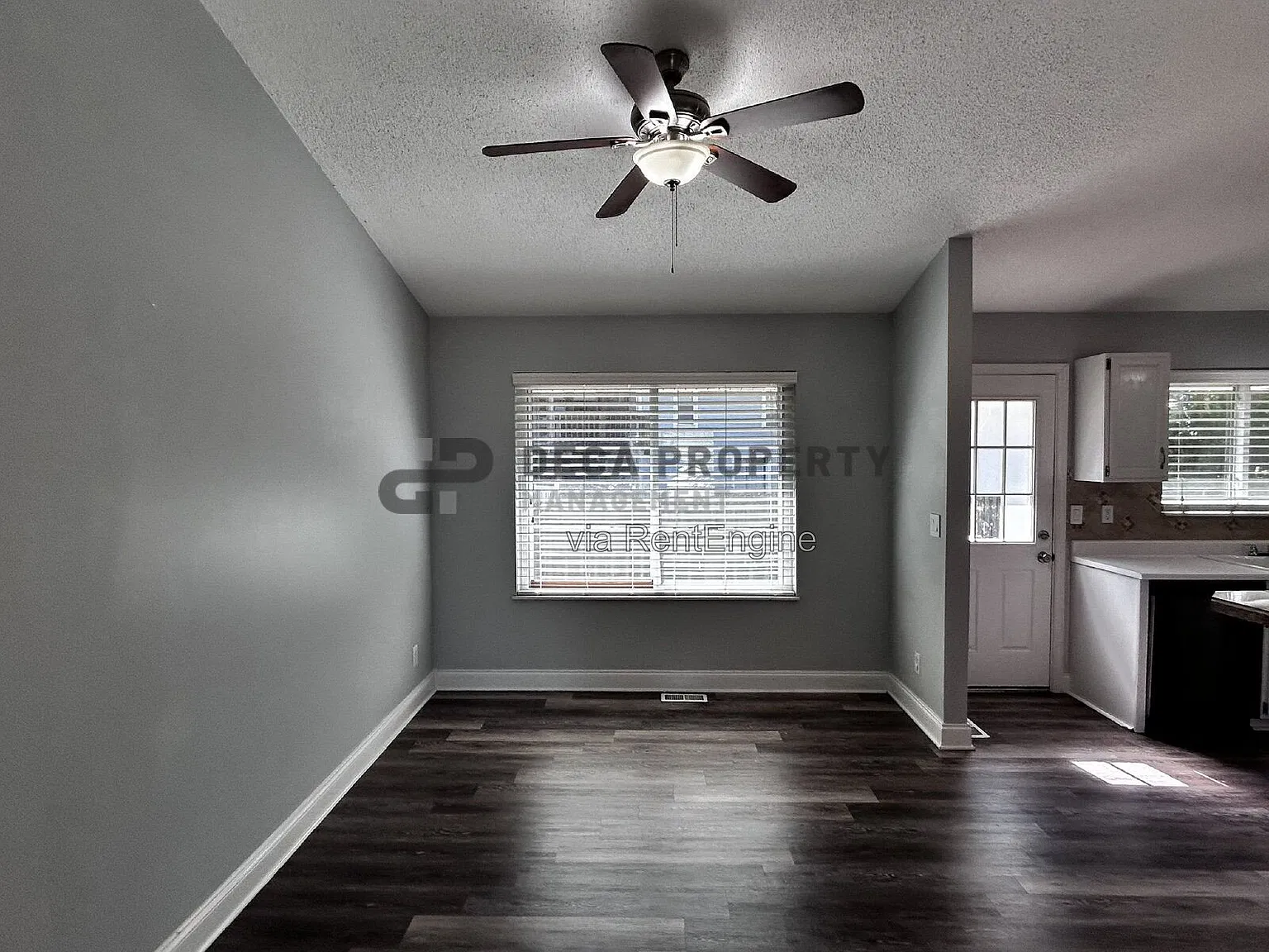 4 bed, 2.5 bath, 1570 sqft, $2,300 — Photo 4