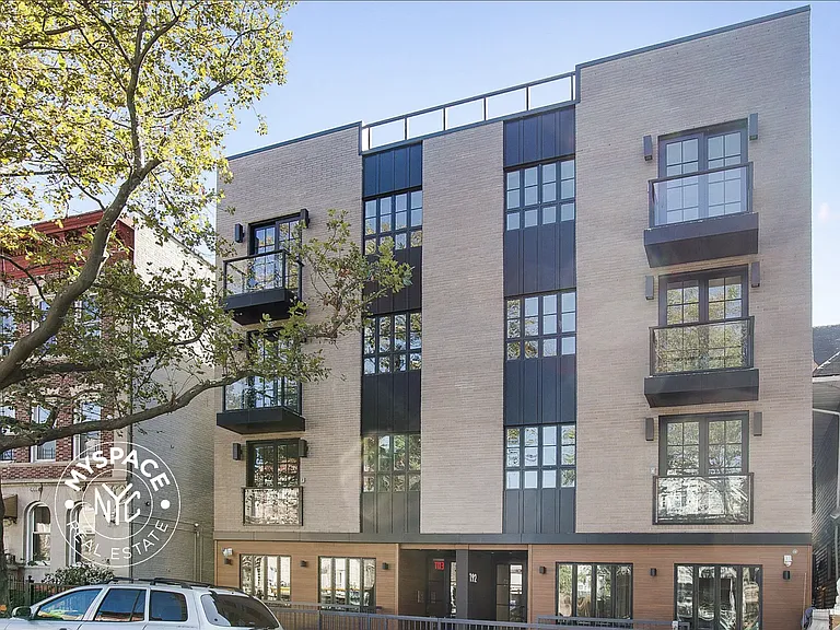 194 Hawthorne St #1R — Photo 15