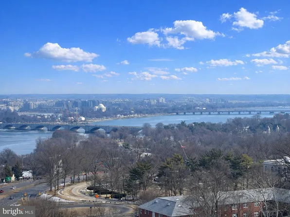 1600 N Oak St APT 1525, Arlington, VA 22209