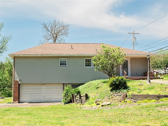 2nd image of 747 Frbk Herbert Rd