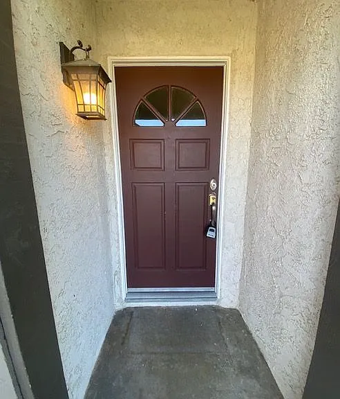 14458 Cambridge St — Photo 2